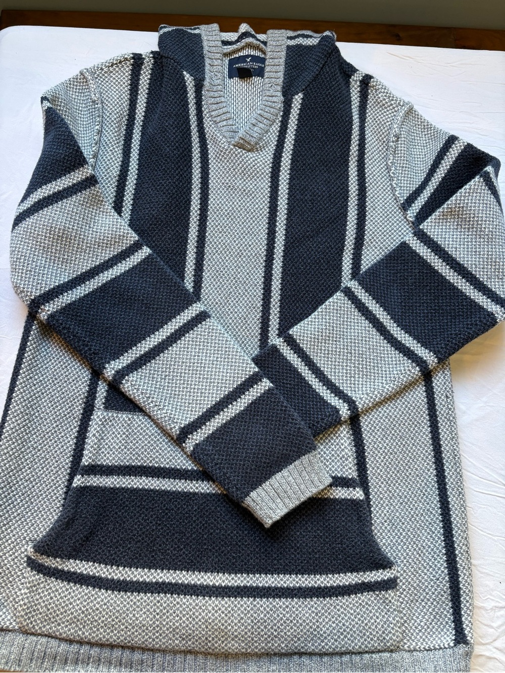 American Eagle Outfitters Gray & Charcoal V-Neck Hooded Stripe Sweater